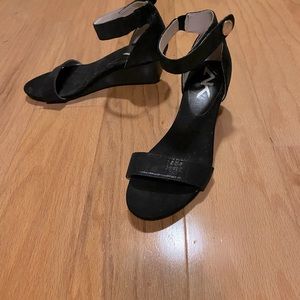 Wedge heels shoes Anne Klein